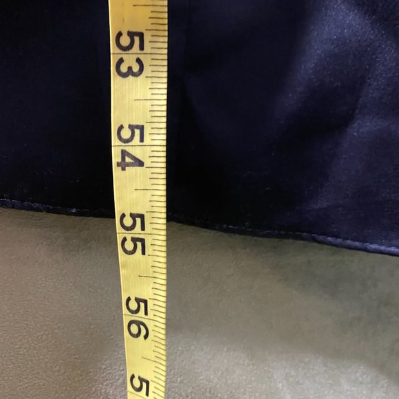 πTimeless & Elegant Black & White Gown - Prom - Formal - Wedding - Picture 10 of 14